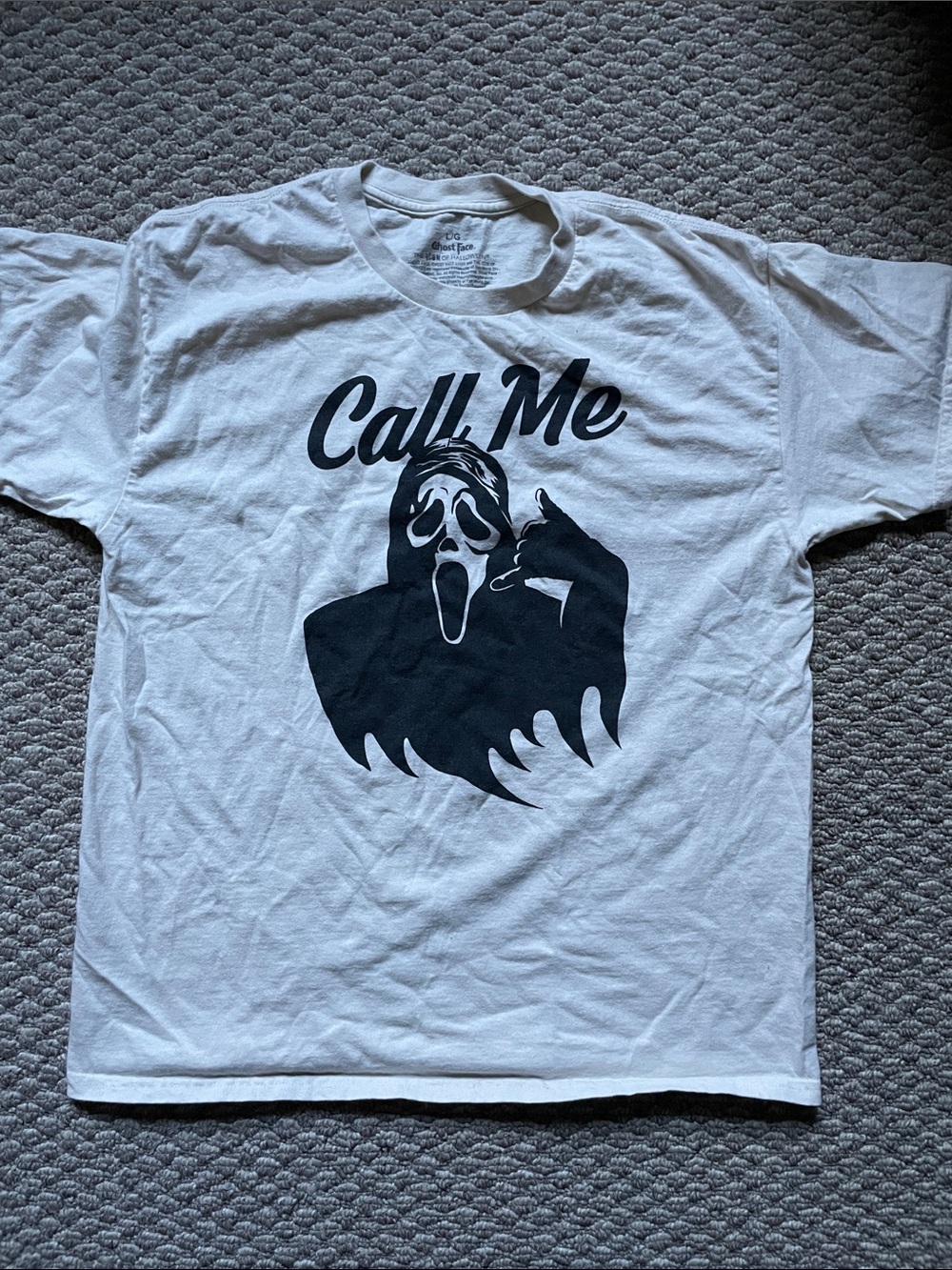 Scream ghost face spooky funny t shirt